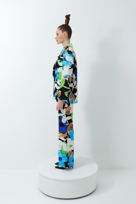 Gizia Shiny Black Satin Women's Suit with Floral Print Jacket and High Waist Trousers. 2 Gizia Shiny Black Satin Women's Suit with Floral Print Jacket and High Waist Trousers. 2