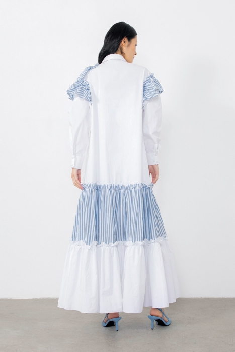 Gizia Floor-to-Floor White Dress With Ruffled Embroidery Detail. 3