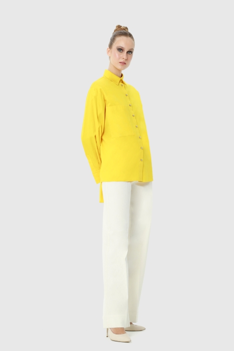 Gizia Button Detail Back Long Comfortable Cut Sheer Collar Poplin Yellow Shirt. 2