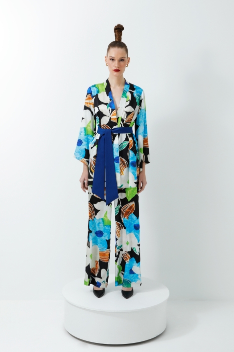 Gizia Black Kimono Suit With Comfortable Cut Trousers With Colorful Floral Pattern. 1 Gizia Black Kimono Suit With Comfortable Cut Trousers With Colorful Floral Pattern. 1