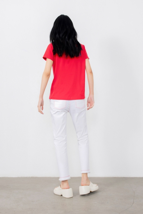 Gizia Jeans with Red Stitching Detail. 3
