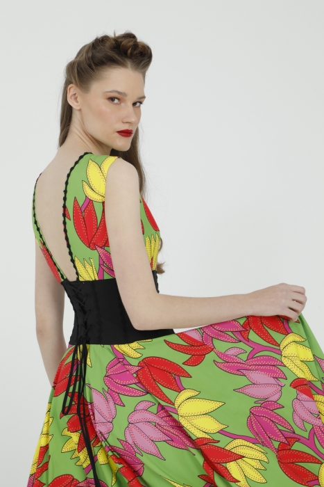 Gizia Green Maxi Dress with Floral Pattern and Bodice Detail. 4 Gizia Green Maxi Dress with Floral Pattern and Bodice Detail. 4
