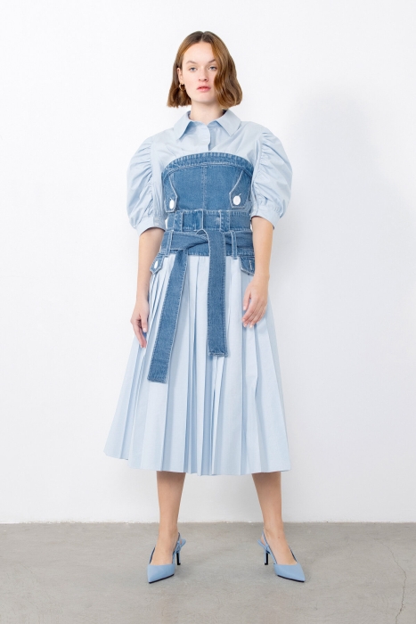 Gizia Blue Shirt With Back Zipper With Shirred Sleeves. 1 Gizia Blue Shirt With Back Zipper With Shirred Sleeves. 1