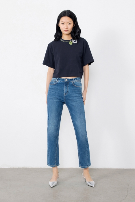 Gizia Straight Cut Jean Trousers. 1