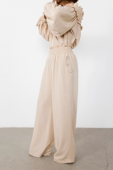 Gizia Beige Trousers with Embroidery and Button Detail. 3 Gizia Beige Trousers with Embroidery and Button Detail. 3