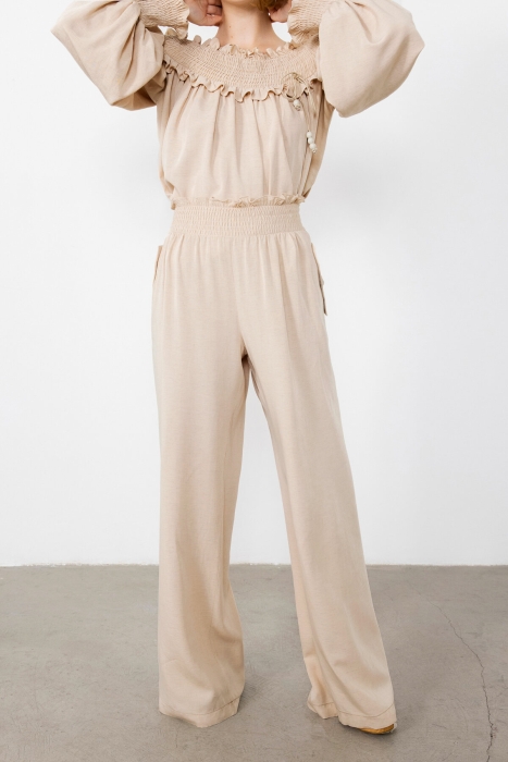 Gizia Beige Trousers with Embroidery and Button Detail. 2 Gizia Beige Trousers with Embroidery and Button Detail. 2