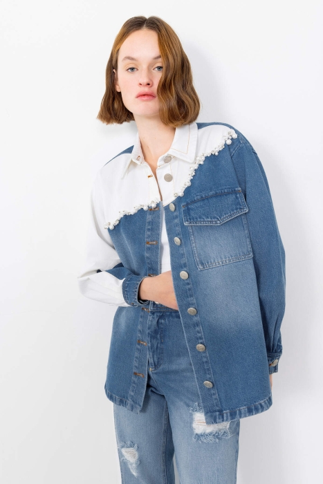 Gizia Asymmetric White Jean Embroidered Blue Jean Shirt With Detail. 2 Gizia Asymmetric White Jean Embroidered Blue Jean Shirt With Detail. 2
