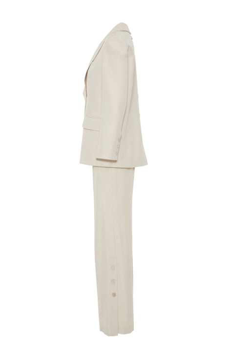 Gizia Comfortable Cut Beige Suit With Back Button Detailed. 1 Gizia Comfortable Cut Beige Suit With Back Button Detailed. 1