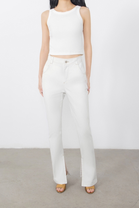 Gizia White Jeans with Lace Pockets With Slits On The Legs. 1