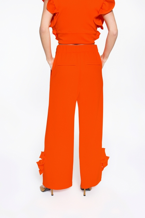 Gizia Orange Tracksuit With Elastic Back With Embroidered Lace-up Detail With Ruffle at the End of the Trotters. 4