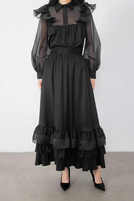 Gizia Black Skirt With Ruffled Organza Detail. 2