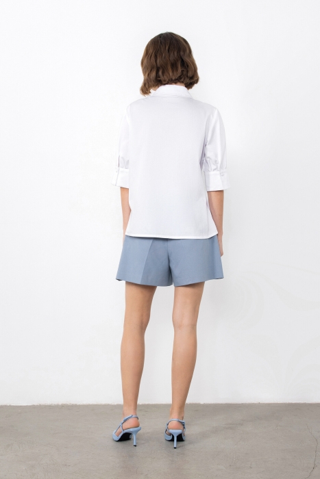 Gizia White Shirt Embroidered with Origami Detail. 2