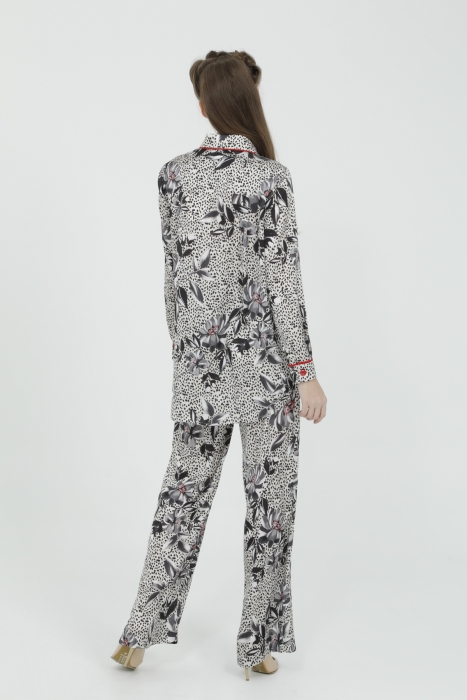 Gizia Comfortable Cut Waist Rubber Detailed Black Pajama Set With Shirt. 3