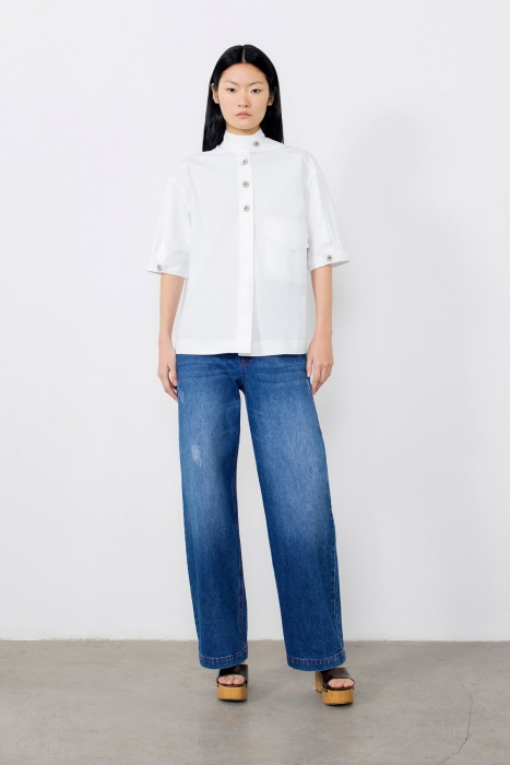 Gizia White Shirt With Button Collar Detail. 1