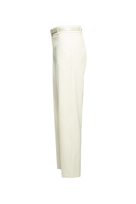 Gizia Beige Trousers With Straight Carrot Trotter Pockets. 2