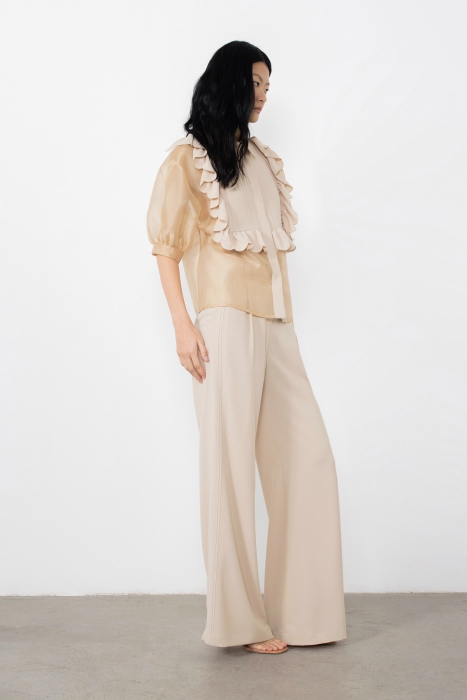 Gizia Transparent Salmon Colored Blouse With Voluminous Sleeves. 3 Gizia Transparent Salmon Colored Blouse With Voluminous Sleeves. 3