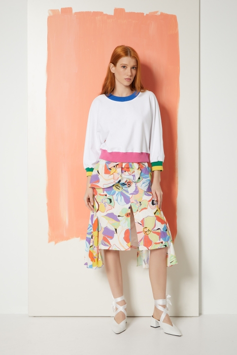 Gizia Renkli Ribanalı Beyaz Crop Sweat. 1 Gizia Renkli Ribanalı Beyaz Crop Sweat. 1