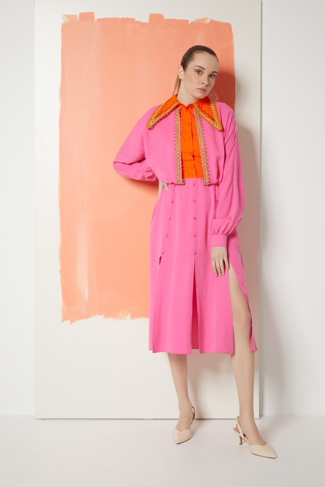 Gizia Two-Color Pink Shirt Dress With Embroidery Detail. 1