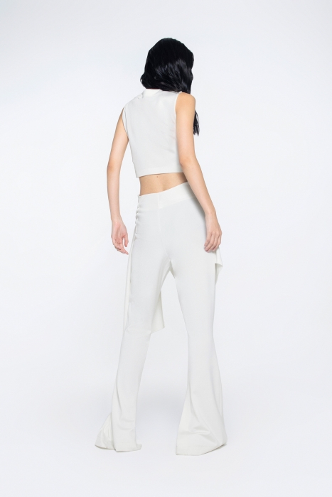 Gizia Ecru Short Blouse With Zipper And Star Detail. 4