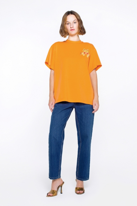 Gizia Basic Orange Tshirt With Applique Embroidery Detail. 1