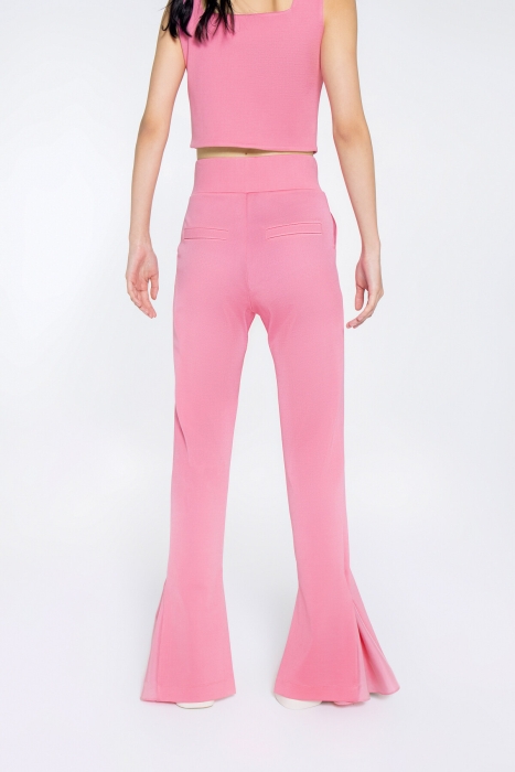 Gizia Flarre Legs Pink Trousers with Slit Detail. 4