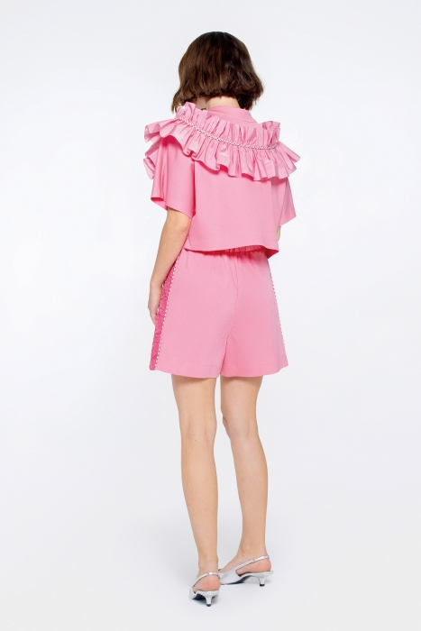 Gizia Short Sleeve Pink Tshirt With Ruffle And Cord Trim. 4
