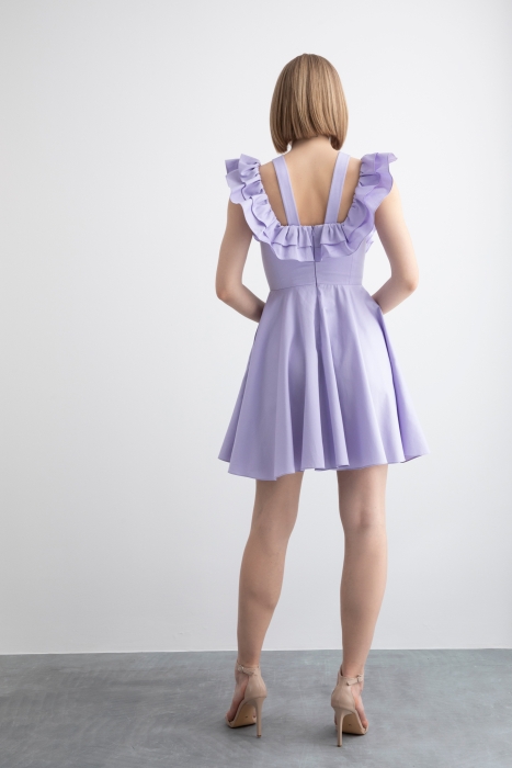 Gizia Purple Dress with Flounce Detail Mini Flared Skirt. 4