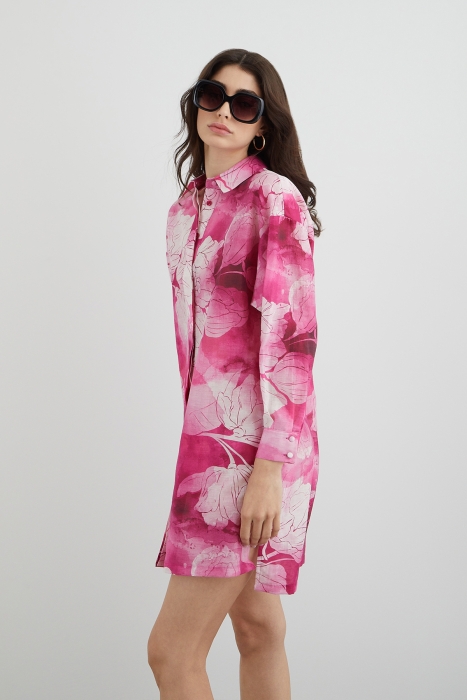 Gizia Pink Shirt With a Long Floral Pattern On The Back. 2