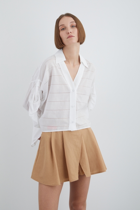 Gizia Voile Shirt With Shirring Detail On The Sleeves. 4