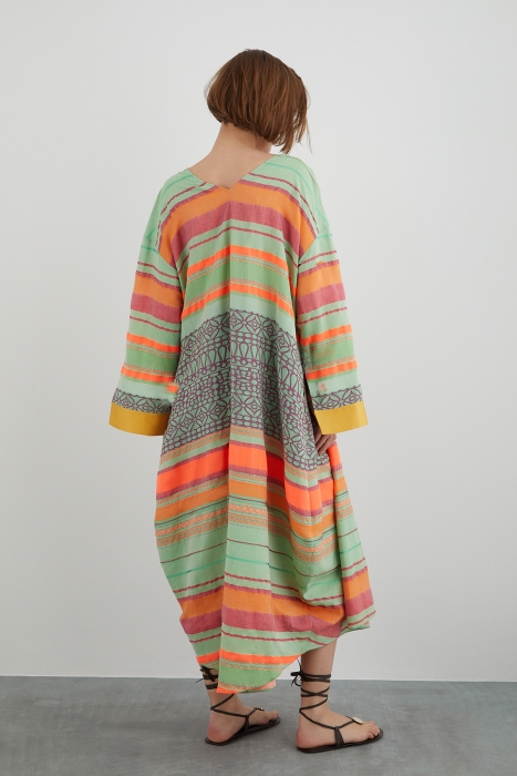 Gizia Front Size Oversized Dress With Embroidery Detail Pattern With Tassels. 4