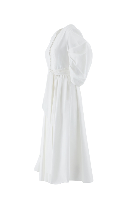 Gizia Ecru Dress With Voluminous Detailed Sleeves With One Button On The Front. 2