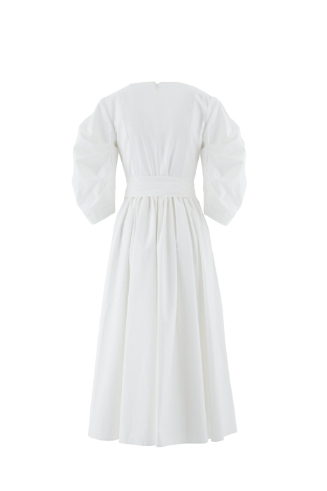 Gizia Ecru Dress With Voluminous Detailed Sleeves With One Button On The Front. 3