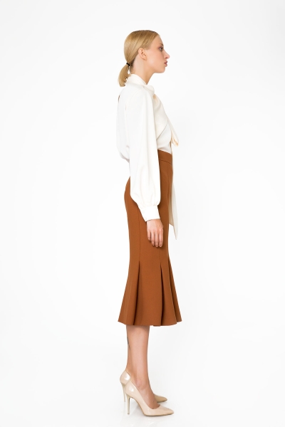 Gizia Applique Detailed High Waist Side Pleated Midi Cinnamon Skirt. 2