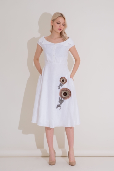 Gizia Applique Floral Embroidery Calf Length Ecru Dress. 2
