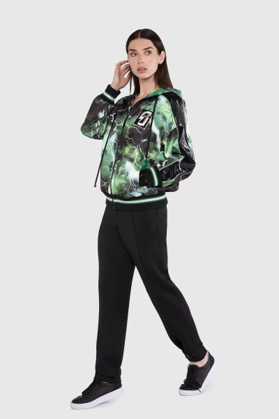 Gizia Embroidery Detailed Patterned Green Sweatshirt. 1