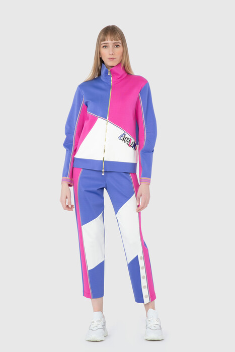 Gizia Contrast Color Detailed Zipper Front Pink Sweatshirt. 1 Gizia Contrast Color Detailed Zipper Front Pink Sweatshirt. 1
