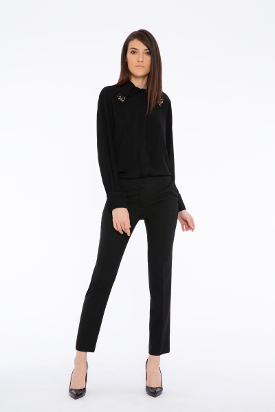 Gizia Embroidered Collar Detailed Black Shirt. 1