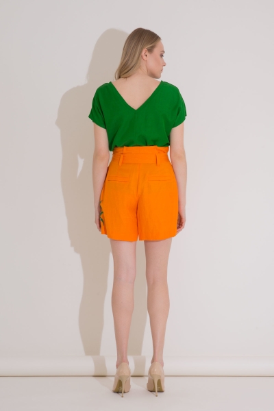 Gizia Embroidery Detailed Belted Orange Bermuda Shorts. 1