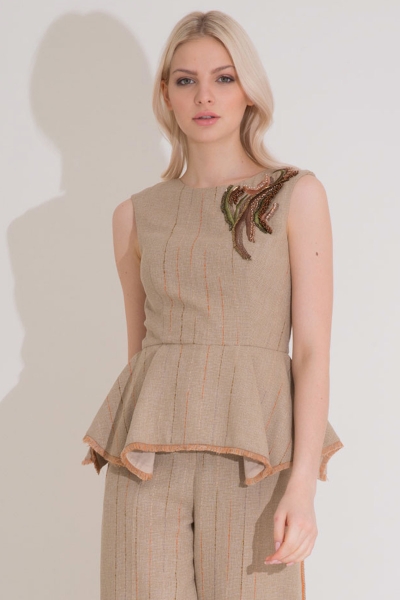 Gizia Embroidery Detailed Striped Brown Peplum Tank Top. 4