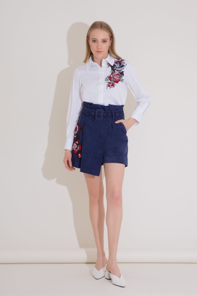 Gizia Embroidery Detailed Suede Leather Navy Blue Short Skirt. 2
