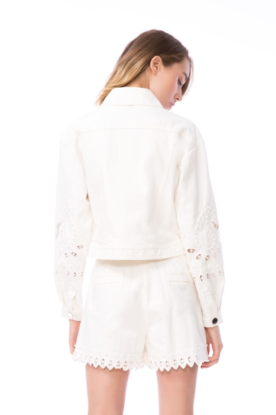 Gizia Embroidery Detailed White Jean Shorts. 1 Gizia Embroidery Detailed White Jean Shorts. 1