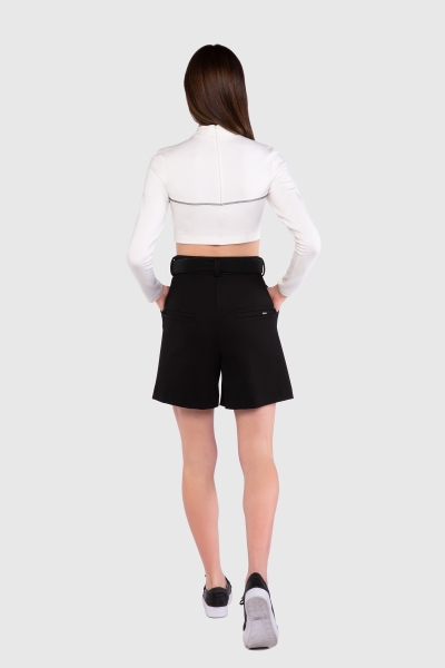 Gizia Embroidery Patterned High Waist Black Shorts. 1