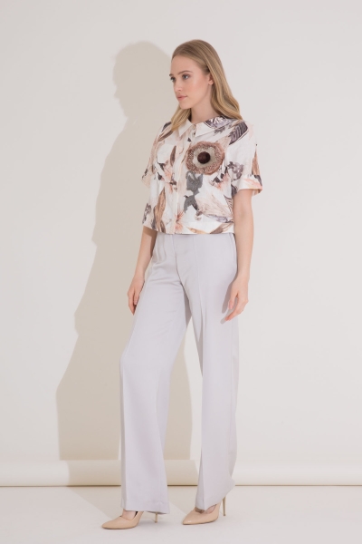 Gizia Floral Embroidered Short Sleeve Patterned Linen Shirt. 1