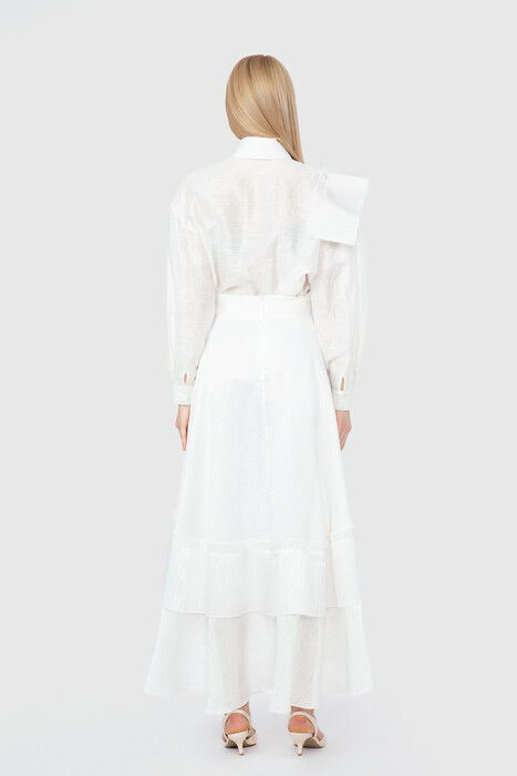 Gizia Floral Printed Pleated Detailed Midi Length White Skirt. 2
