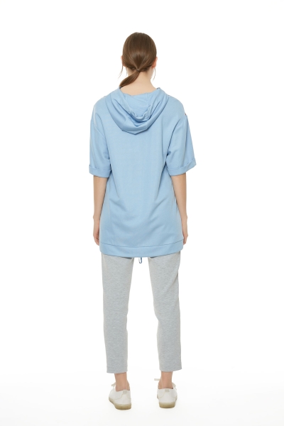 Gizia Front Printed Short Sleeve Blue Sweatshirt. 1