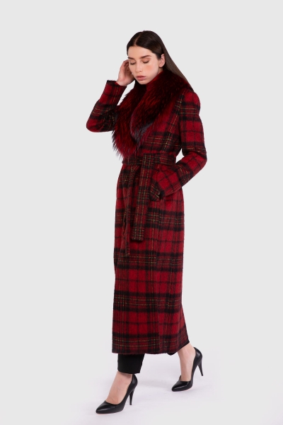 Gizia Fur Collar Plaid Red Cachet Coat. 2