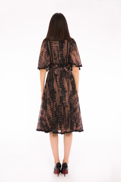 Gizia Glittery Striped Detail Grand Collar Midi Length Brown Dress. 3