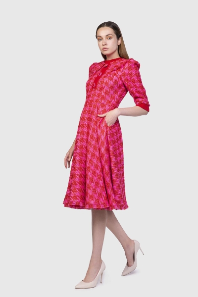 Gizia Knitwear And Button Detailed Midi Length Pink Dress. 2