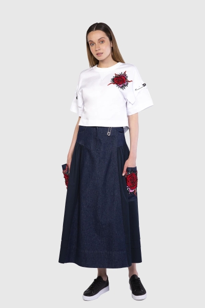 Gizia Knitwear Collar And Embroidery Detailed Oversize White T-Shirt. 1