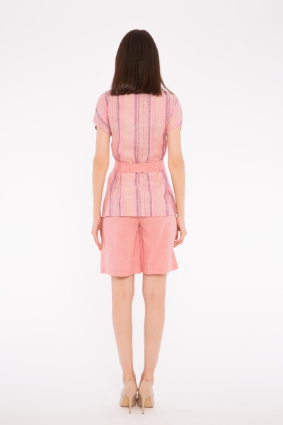 Gizia Linen Pink Women's Suit With Striped Contrast Shorts. 3 Gizia Linen Pink Women's Suit With Striped Contrast Shorts. 3